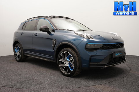 Lynk & Co 01 1.5 PHEV|ZWARTE.HEMEL|360ºCAM|PANO|262PK