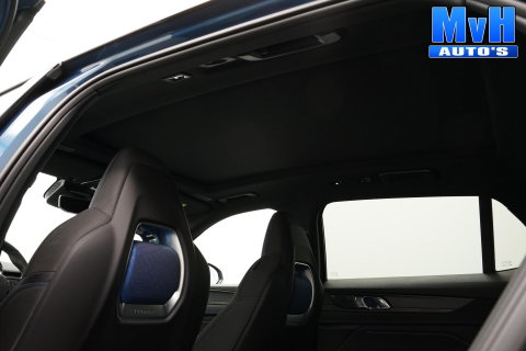 Lynk & Co 01 1.5 PHEV|ZWARTE.HEMEL|360ºCAM|PANO|262PK