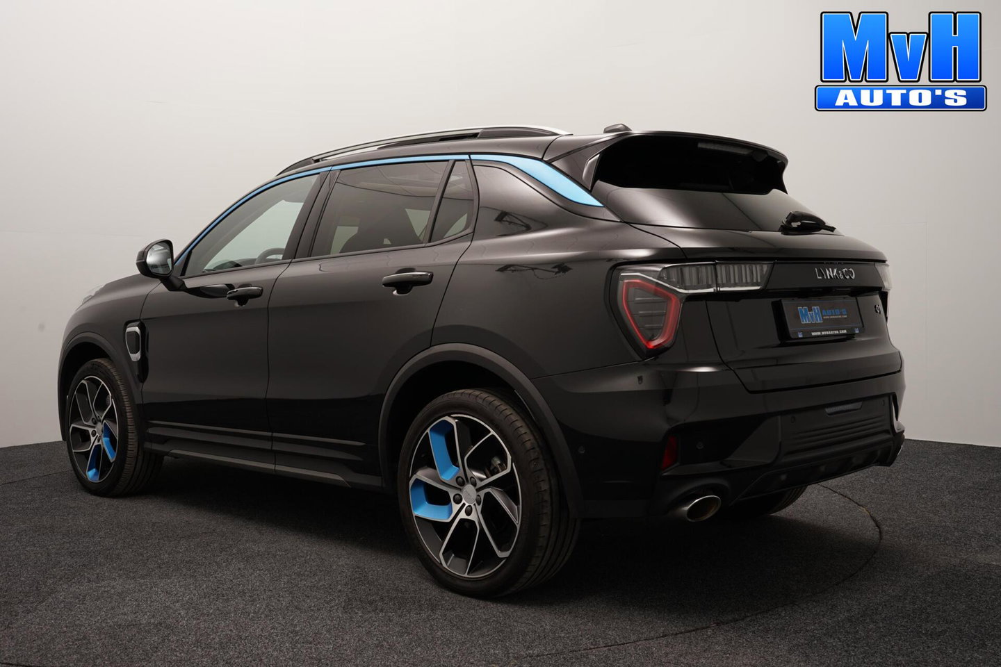Lynk & Co 01 1.5 PHEV|262PK|LUXE|360°CAM|PANO|SOH.93%