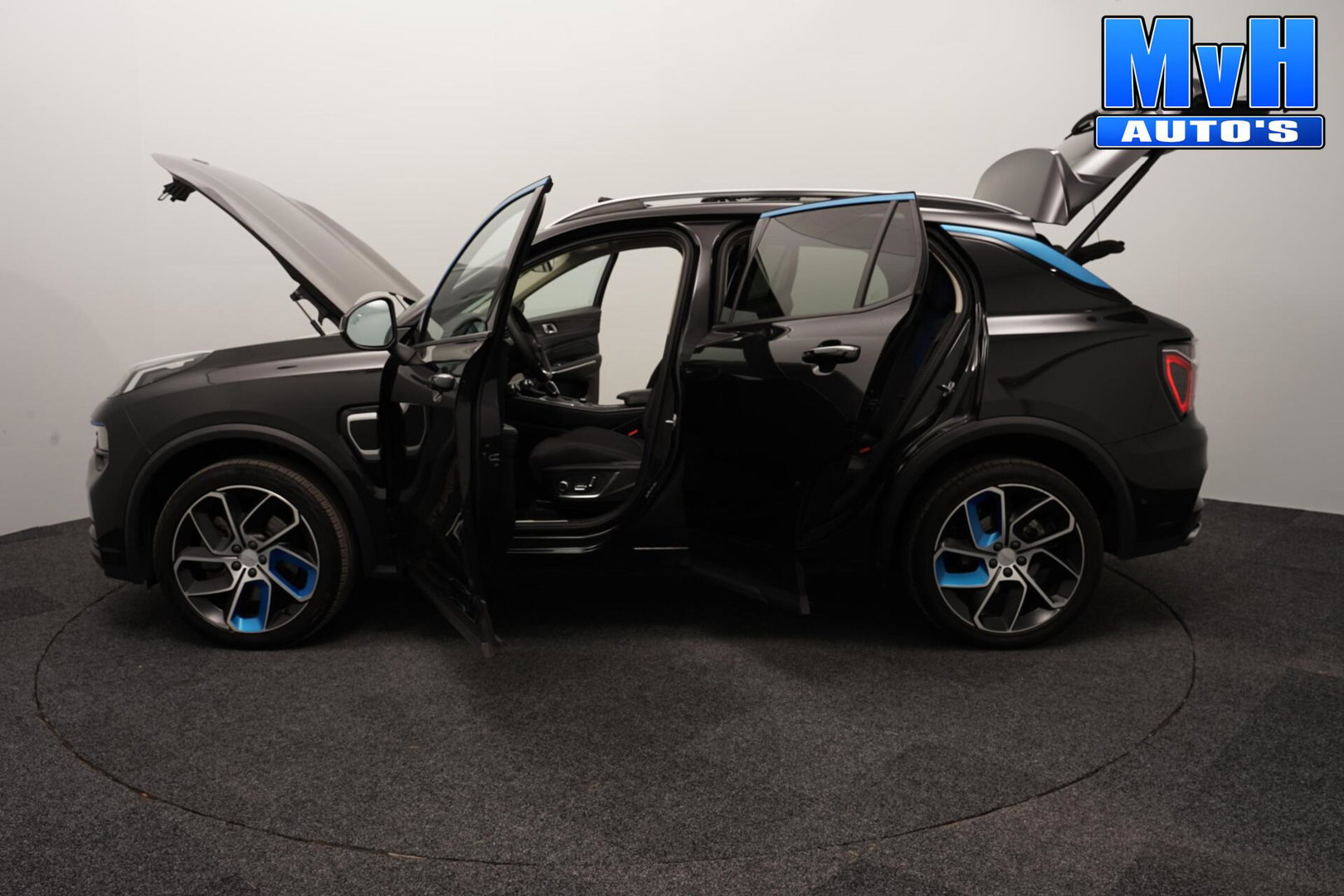 Lynk & Co 01 1.5 PHEV|262PK|LUXE|360°CAM|PANO|SOH.93%