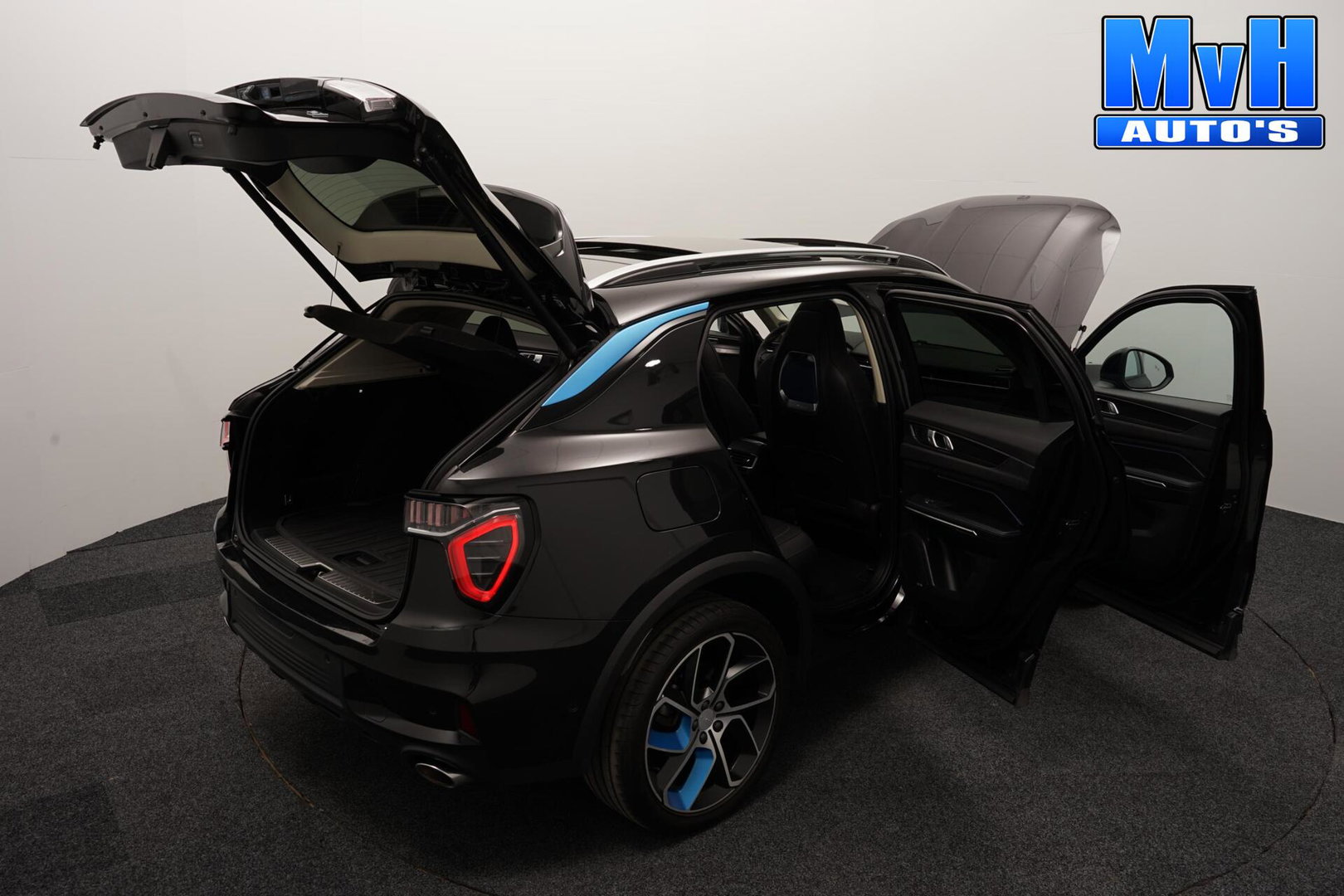 Lynk & Co 01 1.5 PHEV|262PK|LUXE|360°CAM|PANO|SOH.93%