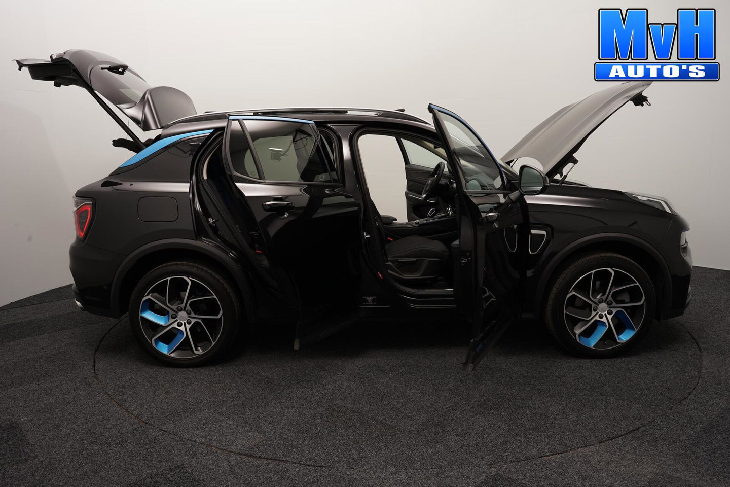 Lynk & Co 01 1.5 PHEV|262PK|LUXE|360°CAM|PANO|SOH.93%