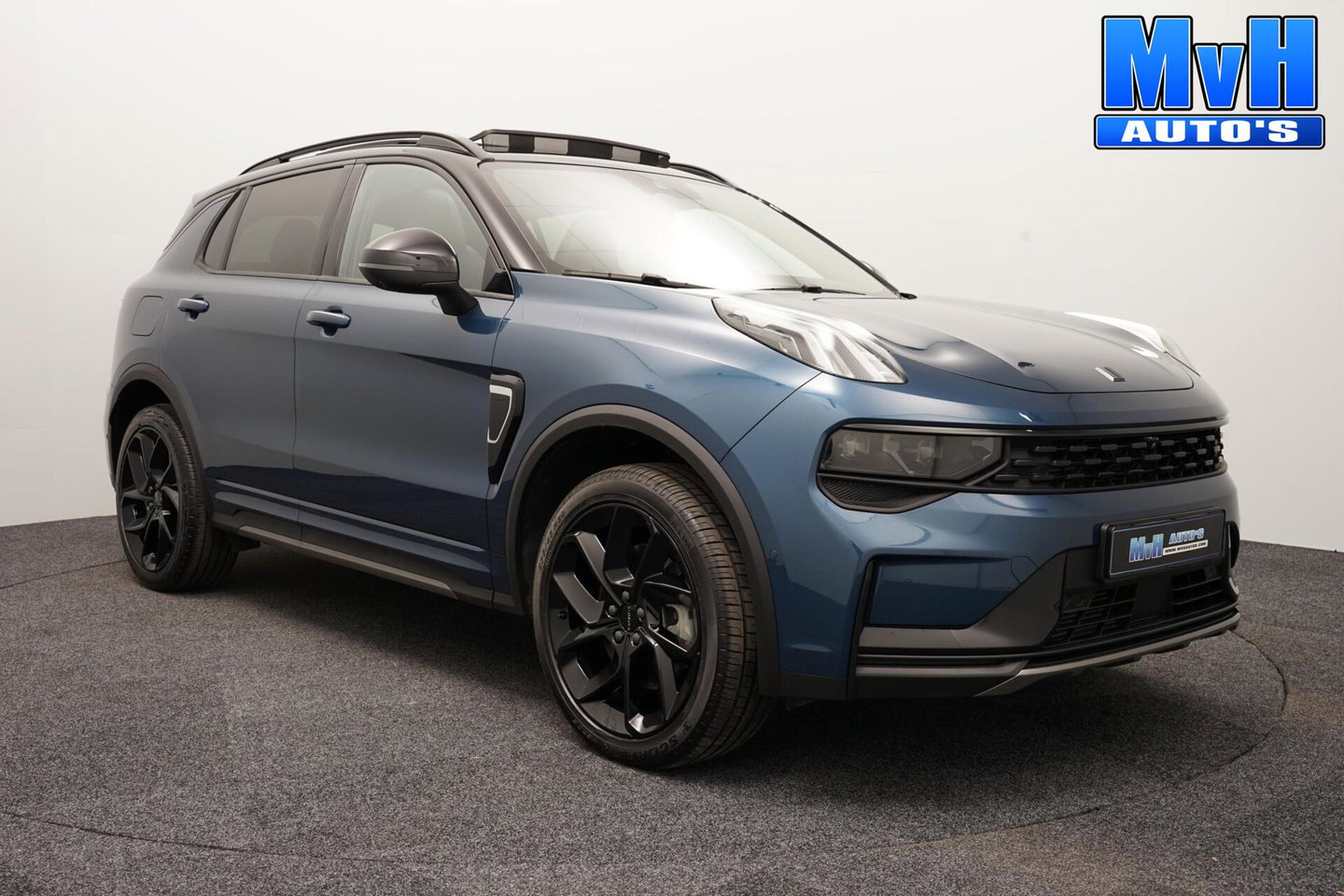 Lynk & Co 01 1.5 PHEV|FULL BLACK XL|ZWARTE.HEMEL|PANO