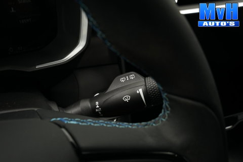 Lynk & Co 01 1.5 PHEV|FULL BLACK XL|ZWARTE.HEMEL|PANO