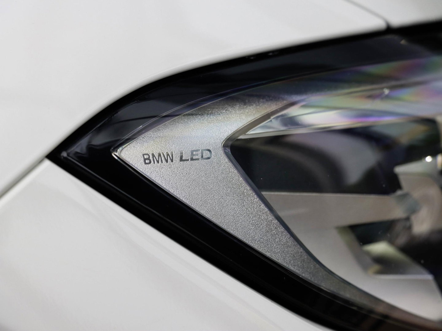 BMW 3 Serie Touring 330i High Executive Trekhaak elek.