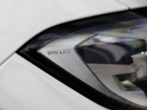 BMW 3 Serie Touring 330i High Executive Trekhaak elek.
