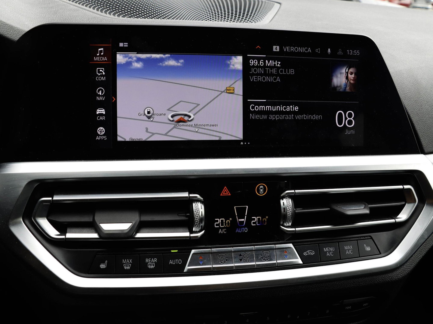 BMW 3 Serie Touring 330i High Executive Trekhaak elek.