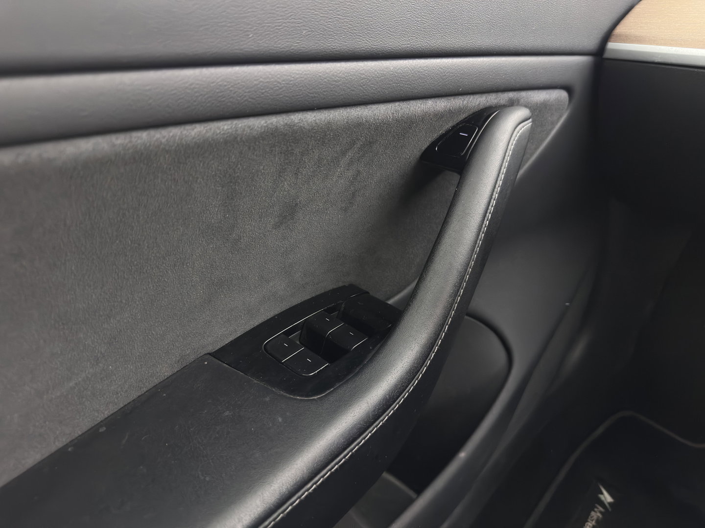 Tesla Model 3 Long Range AWD 75 kWh [3-Fase-11kW] (INCL-BTW) Aut. *PANO | AUTOPILOT | LEATHER | KEYLESS | FULL-LED | MEMORY-PACK | TOPVIEW | DAB | CARPLAY | DIGI-COCKPIT | LANE-ASSIST | HEATED-COMFORTSEATS | 19"ALU*