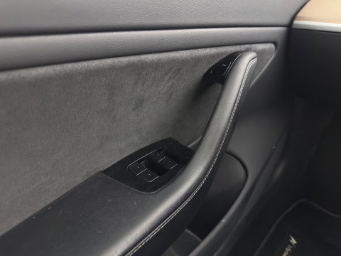 Tesla Model 3 Long Range AWD 75 kWh [3-Fase-11kW] (INCL-BTW) Aut. *PANO | AUTOPILOT | LEATHER | KEYLESS | FULL-LED | MEMORY-PACK | TOPVIEW | DAB | CARPLAY | DIGI-COCKPIT | LANE-ASSIST | HEATED-COMFORTSEATS | 19"ALU*