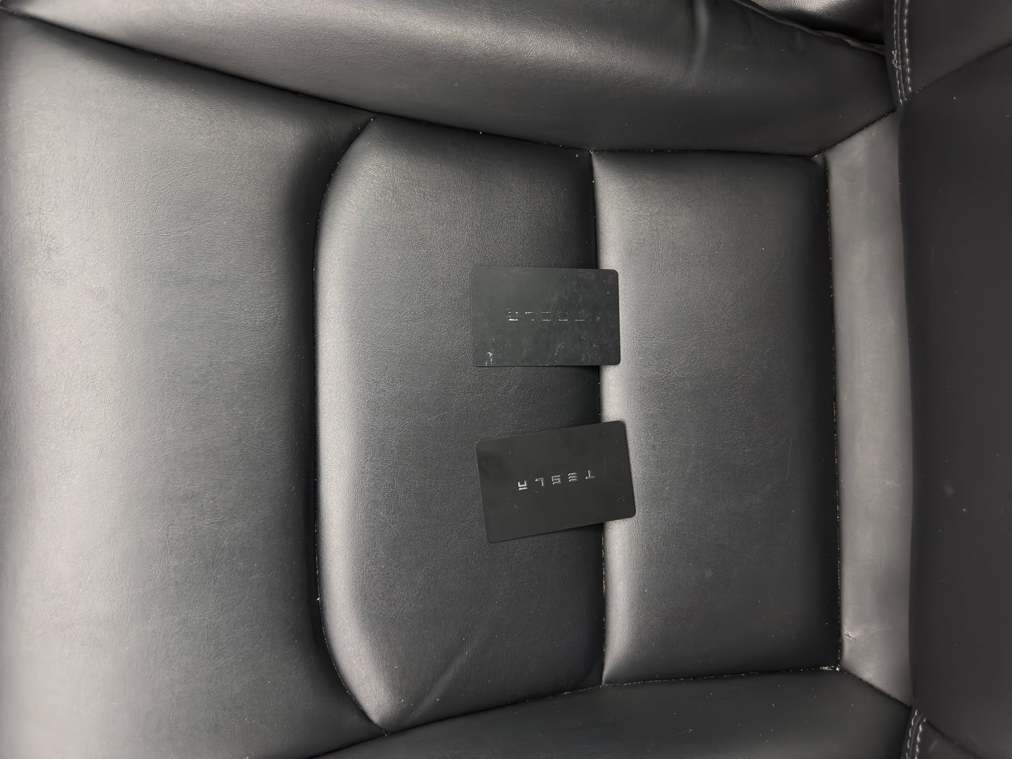 Tesla Model 3 Long Range AWD 75 kWh [3-Fase-11kW] (INCL-BTW) Aut. *PANO | AUTOPILOT | LEATHER | KEYLESS | FULL-LED | MEMORY-PACK | TOPVIEW | DAB | CARPLAY | DIGI-COCKPIT | LANE-ASSIST | HEATED-COMFORTSEATS | 19"ALU*