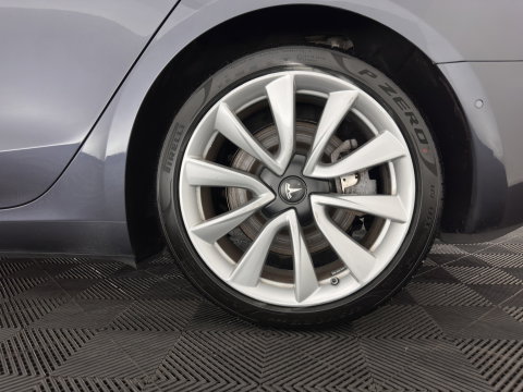 Tesla Model 3 Long Range AWD 75 kWh [3-Fase-11kW] (INCL-BTW) Aut. *PANO | AUTOPILOT | LEATHER | KEYLESS | FULL-LED | MEMORY-PACK | TOPVIEW | DAB | CARPLAY | DIGI-COCKPIT | LANE-ASSIST | HEATED-COMFORTSEATS | 19"ALU*