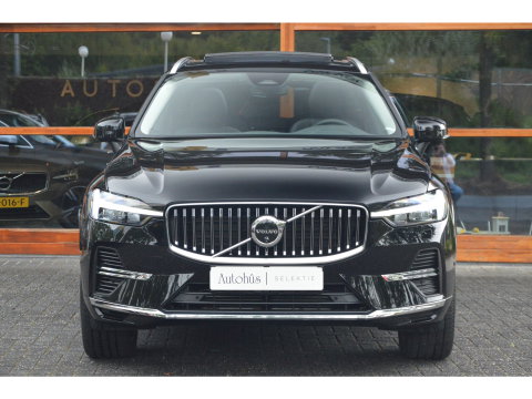 Volvo XC60 T6 Hybrid AWD Plus Bright | 360° Camera | Panoramadak | Harman/Kardon | Stoel + Stuur Verwarmd | Apple Carplay |