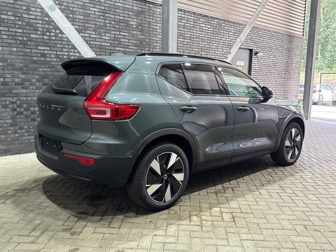Volvo EX40 Single Motor Extended Range Plus | 82 kWh | Harman/Kardon | Pilot Assist | Warmtepomp | Keyless | Stoel+Stuurverwarming | ACC