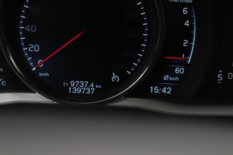 Volvo XC60 T5 Momentum | Elektrische Stoel + Memory | Stoelverwarming | Trekhaak | Cruise Control