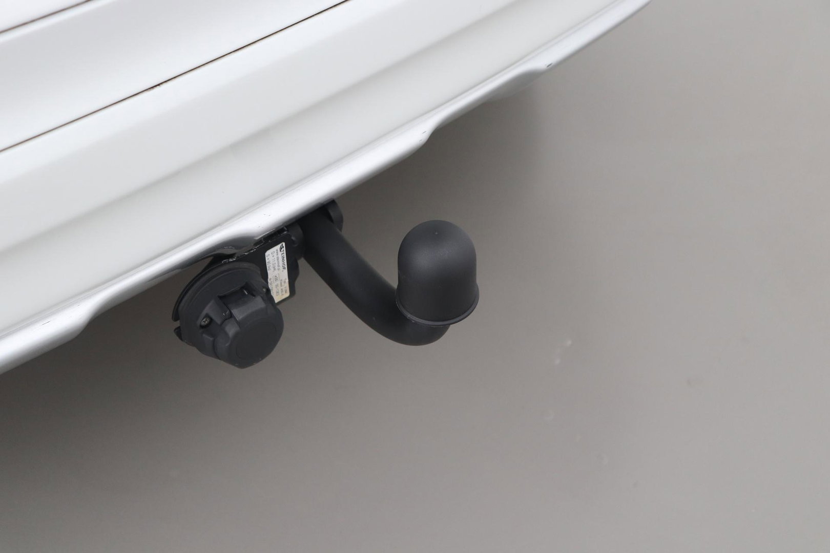 Volvo XC60 T5 Momentum | Elektrische Stoel + Memory | Stoelverwarming | Trekhaak | Cruise Control