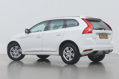 Volvo XC60 T5 Momentum | Elektrische Stoel + Memory | Stoelverwarming | Trekhaak | Cruise Control