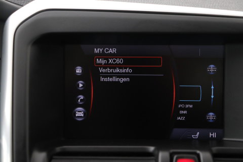 Volvo XC60 T5 Momentum | Elektrische Stoel + Memory | Stoelverwarming | Trekhaak | Cruise Control