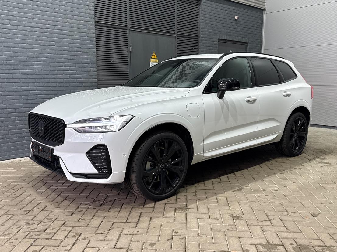 Volvo XC60 T6 Plus Black Edition | Harman/Kardon | Pilot Assist | Panoramadak | 360° Camera | Head-Up | Stoel+Stuurverwarming | 21 Inch