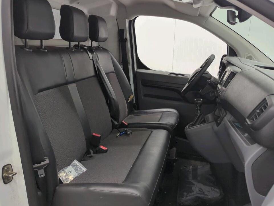 Peugeot Expert L3H1 LANG IMPERIAAL 3PERSOONS