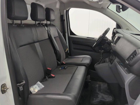 Peugeot Expert L3H1 LANG IMPERIAAL 3PERSOONS