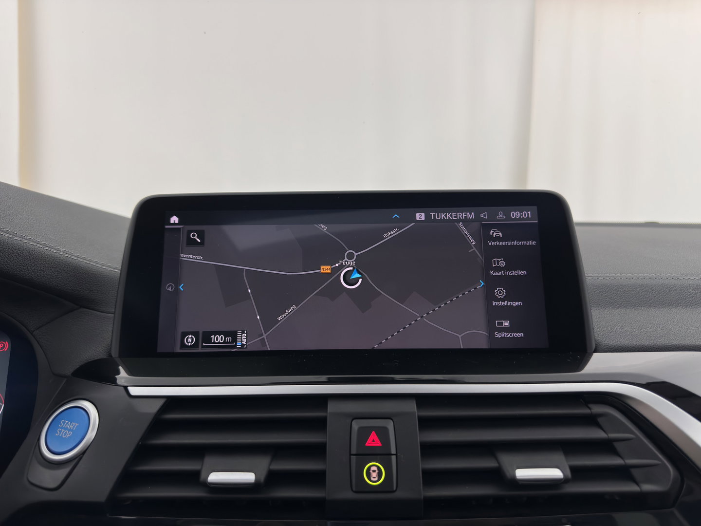 BMW iX3 Executive 80 kWh [3-Fase-11kW] {SoH-99%} (INCL.BTW) Aut. *PANO | LEATHER | ADAPTIVE-CRUISE | FULL-LED | MEMORY-PACK | BLIND-SPOT | DIGI-COCKPIT | HEATED-COMFORTSEATS | CAMERA | DAB+ | NAVI-FULLMAP | TOWBAR | 19''ALU*