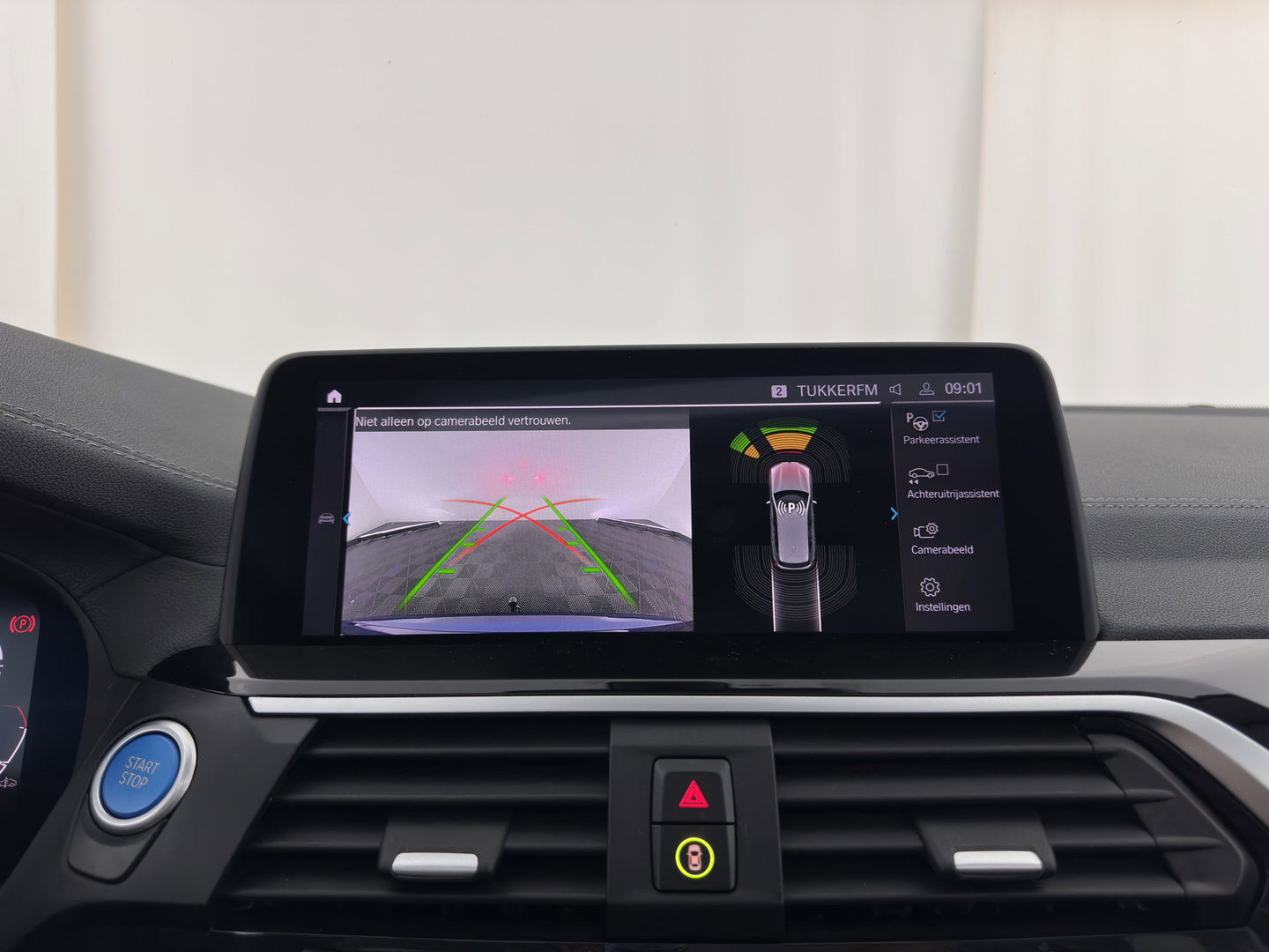 BMW iX3 Executive 80 kWh [3-Fase-11kW] {SoH-99%} (INCL.BTW) Aut. *PANO | LEATHER | ADAPTIVE-CRUISE | FULL-LED | MEMORY-PACK | BLIND-SPOT | DIGI-COCKPIT | HEATED-COMFORTSEATS | CAMERA | DAB+ | NAVI-FULLMAP | TOWBAR | 19''ALU*