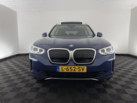 BMW iX3 Executive 80 kWh [3-Fase-11kW] {SoH-99%} (INCL.BTW) Aut. *PANO | LEATHER | ADAPTIVE-CRUISE | FULL-LED | MEMORY-PACK | BLIND-SPOT | DIGI-COCKPIT | HEATED-COMFORTSEATS | CAMERA | DAB+ | NAVI-FULLMAP | TOWBAR | 19''ALU*