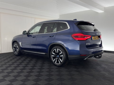 BMW iX3 Executive 80 kWh [3-Fase-11kW] {SoH-99%} (INCL.BTW) Aut. *PANO | LEATHER | ADAPTIVE-CRUISE | FULL-LED | MEMORY-PACK | BLIND-SPOT | DIGI-COCKPIT | HEATED-COMFORTSEATS | CAMERA | DAB+ | NAVI-FULLMAP | TOWBAR | 19''ALU*