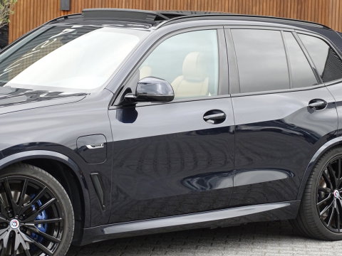 BMW X5 45e 394PK M-Sport / Laser / 2022 / BTW / trekhaak / pano