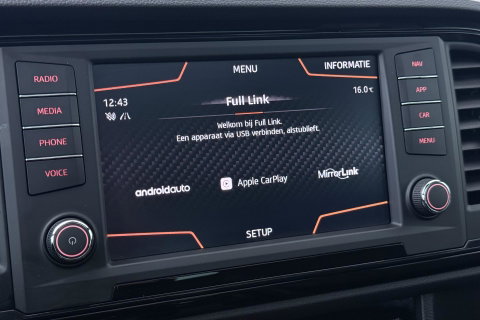 CUPRA Ateca 2.0 TSI 4DRIVE | Panoramadak | Beats Audio | 360 Camera | ACC | Stoelverwarming | 19 Inch