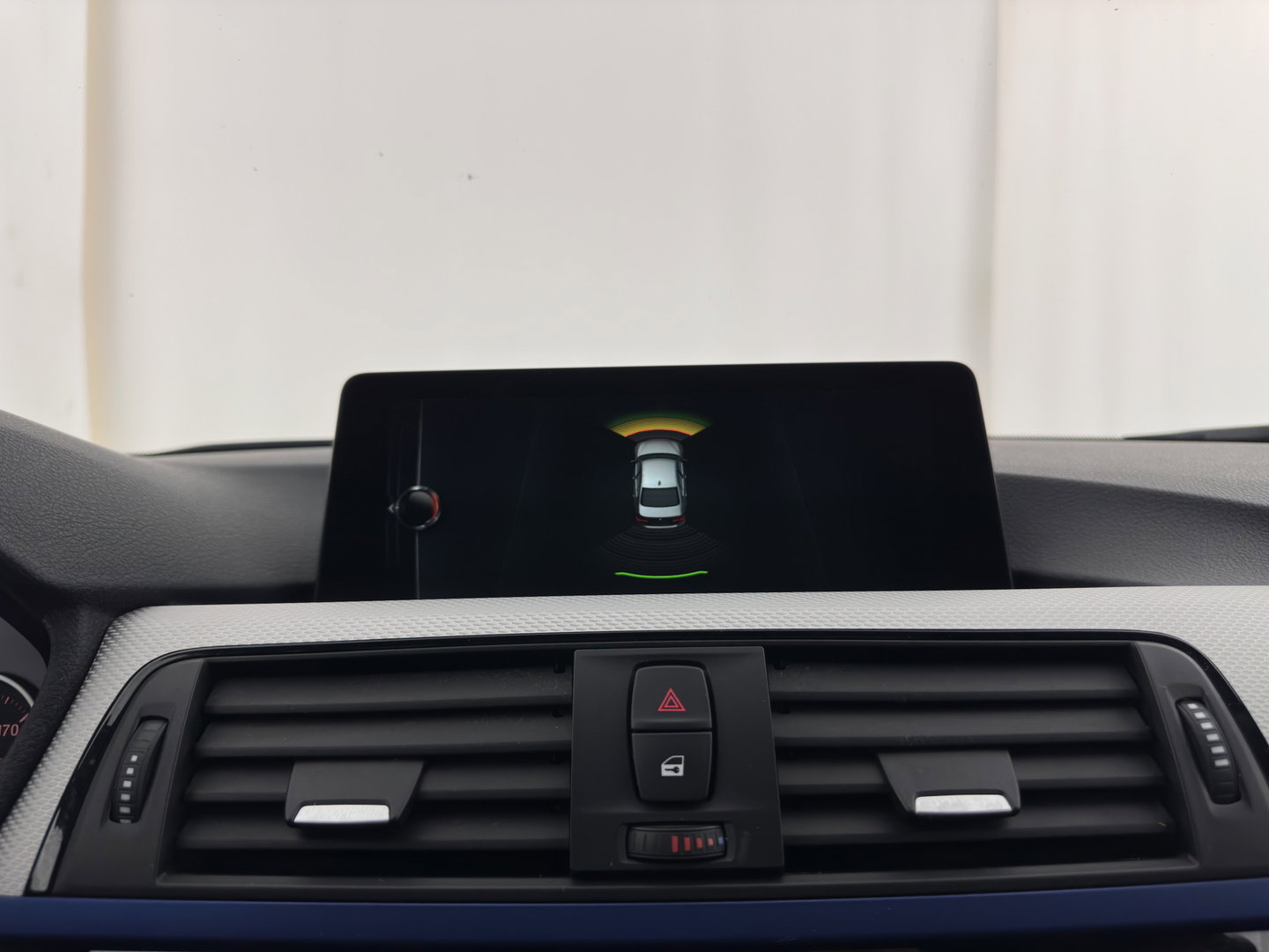 BMW 3-serie 330e Centennial High Executive M-Sportpack (Plug-in) (INCL.BTW) Aut. *LEATHER | FULL-LED | HEATED-SPORTSEATS | NAVI-FULLMAP | KEYLESS | PRIVACY-GLASS | ECC | PDC | CRUISE | 19''ALU*