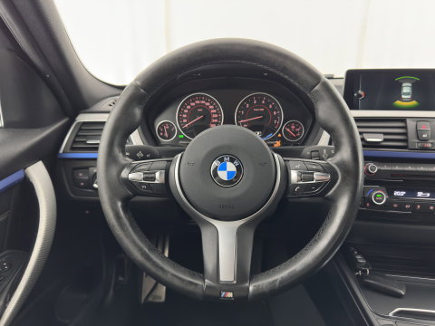 BMW 3-serie 330e Centennial High Executive M-Sportpack (Plug-in) (INCL.BTW) Aut. *LEATHER | FULL-LED | HEATED-SPORTSEATS | NAVI-FULLMAP | KEYLESS | PRIVACY-GLASS | ECC | PDC | CRUISE | 19''ALU*