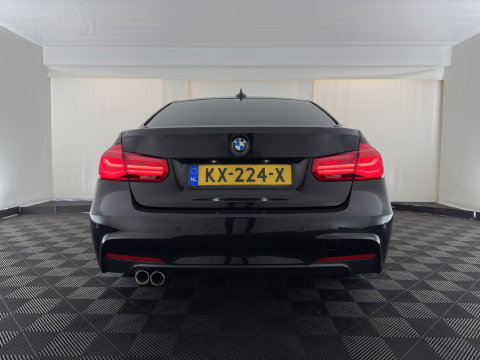 BMW 3-serie 330e Centennial High Executive M-Sportpack (Plug-in) (INCL.BTW) Aut. *LEATHER | FULL-LED | HEATED-SPORTSEATS | NAVI-FULLMAP | KEYLESS | PRIVACY-GLASS | ECC | PDC | CRUISE | 19''ALU*