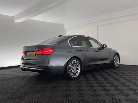 BMW 3-serie 330e High Executive (Plug-in) (INCL.BTW) Aut. *PANO | HEAD-UP | LEATHER | FULL-LED | MEMORY-PACK | HARMAN/KARDON | BLIND-SPOT | KEYLESS | CAMERA | NAVI-FULLMAP | DAB | PRIVACY-GLASS | ECC | PDC | 18''ALU*