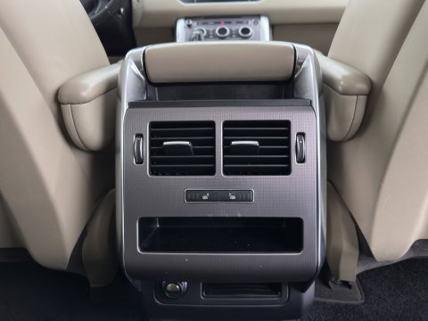 Land Rover Range Rover Sport 3.0 TDV6 HSE Dynamic Aut. *LEATHER | XENON | HEATED-COMFORTSEATS | NAVI-FULLMAP | KEYLESS | CAMERA | PRIVACY-GLASS | ECC | PDC | CRUISE | TOWBAR | 21''ALU*