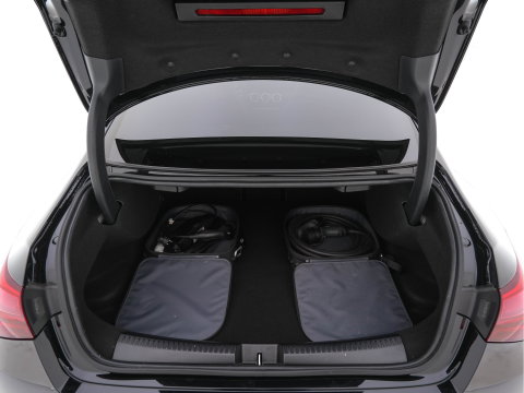 Mercedes-Benz CLA-Klasse 250 e Star Edition [3-Fase-11kW] {SoH-97%} (INCL.BTW) Aut. *PANO | LEATHER-MICROFIBRE | FULL-LED | HEATED-SPORTSEATS | AMBIENT-LIGHT | DIGI-COCKPIT | DAB+ | NAVI-FULLMAP | CAMERA | PRIVACYGLASS | SHIFTPADDLES | 18''ALU*
