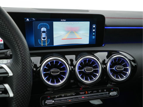 Mercedes-Benz CLA-Klasse 250 e Star Edition [3-Fase-11kW] {SoH-97%} (INCL.BTW) Aut. *PANO | LEATHER-MICROFIBRE | FULL-LED | HEATED-SPORTSEATS | AMBIENT-LIGHT | DIGI-COCKPIT | DAB+ | NAVI-FULLMAP | CAMERA | PRIVACYGLASS | SHIFTPADDLES | 18''ALU*
