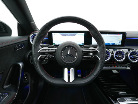 Mercedes-Benz CLA-Klasse 250 e Star Edition [3-Fase-11kW] {SoH-97%} (INCL.BTW) Aut. *PANO | LEATHER-MICROFIBRE | FULL-LED | HEATED-SPORTSEATS | AMBIENT-LIGHT | DIGI-COCKPIT | DAB+ | NAVI-FULLMAP | CAMERA | PRIVACYGLASS | SHIFTPADDLES | 18''ALU*