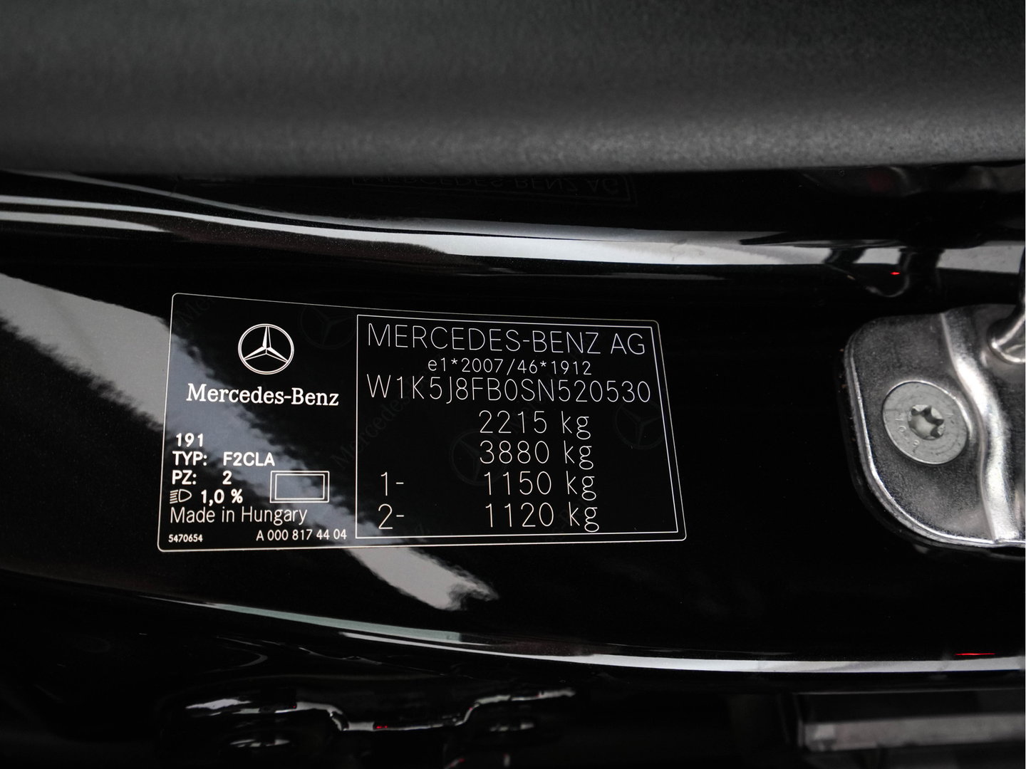 Mercedes-Benz CLA-Klasse 250 e Star Edition [3-Fase-11kW] {SoH-97%} (INCL.BTW) Aut. *PANO | LEATHER-MICROFIBRE | FULL-LED | HEATED-SPORTSEATS | AMBIENT-LIGHT | DIGI-COCKPIT | DAB+ | NAVI-FULLMAP | CAMERA | PRIVACYGLASS | SHIFTPADDLES | 18''ALU*
