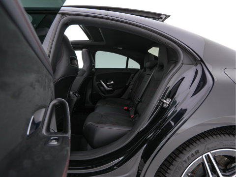 Mercedes-Benz CLA-Klasse 250 e Star Edition [3-Fase-11kW] {SoH-97%} (INCL.BTW) Aut. *PANO | LEATHER-MICROFIBRE | FULL-LED | HEATED-SPORTSEATS | AMBIENT-LIGHT | DIGI-COCKPIT | DAB+ | NAVI-FULLMAP | CAMERA | PRIVACYGLASS | SHIFTPADDLES | 18''ALU*