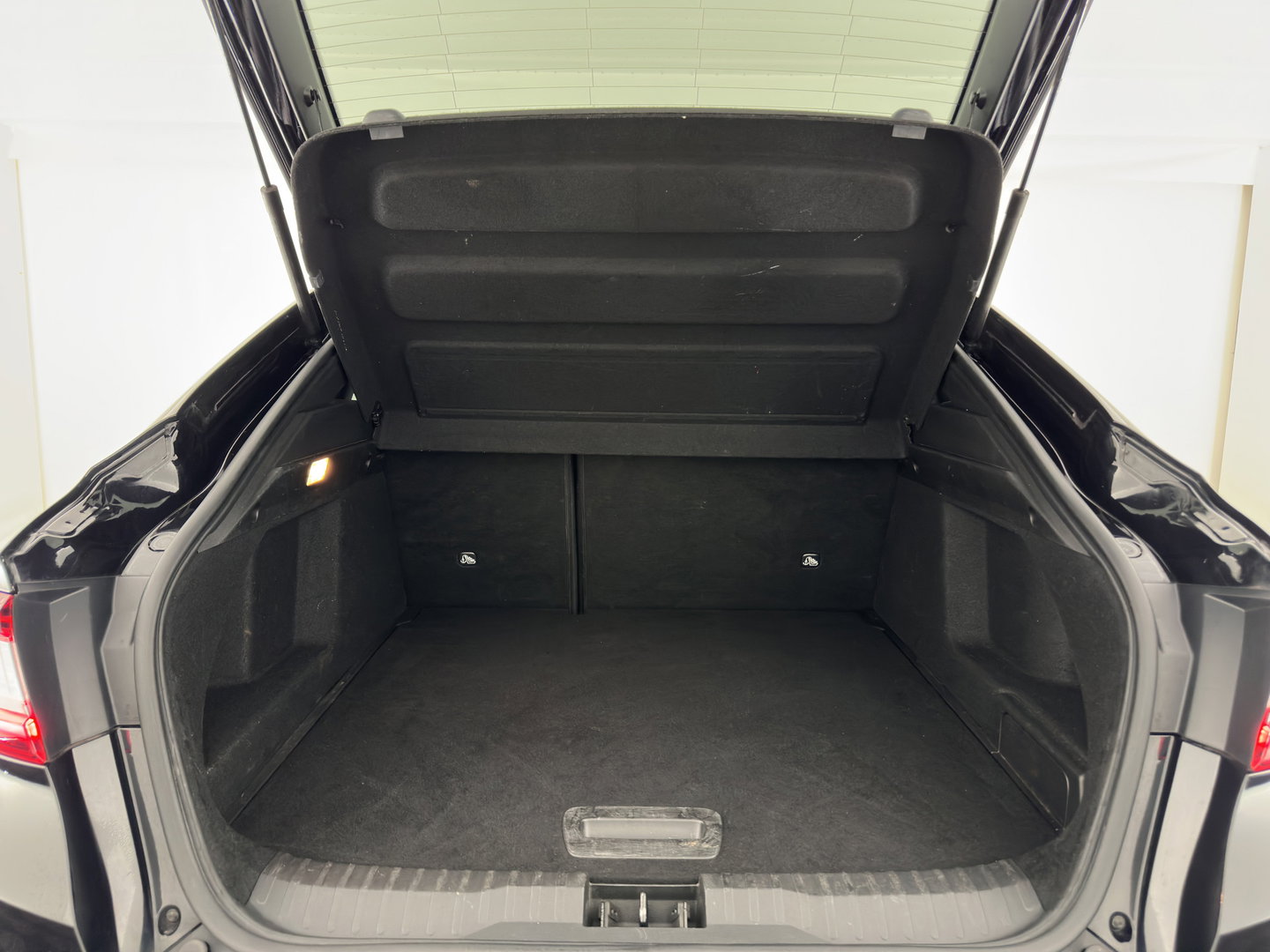 Renault Arkana 1.6 E-Tech Hybrid 145 R.S. Line (Plug-in) (INCL-BTW) Aut. *LEATHER-FABRIC | FULL-LED | BLINDSPOT | CAMERA | BOSE-SOUND | HEATED-SPORTSEATS | KEYLESS | AMBIENTLIGHT | DIGI-COCKPIT | PRIVACY-GLASS | NAVI-FULLMAP | ECC | ADAPTIVE-CRUISE