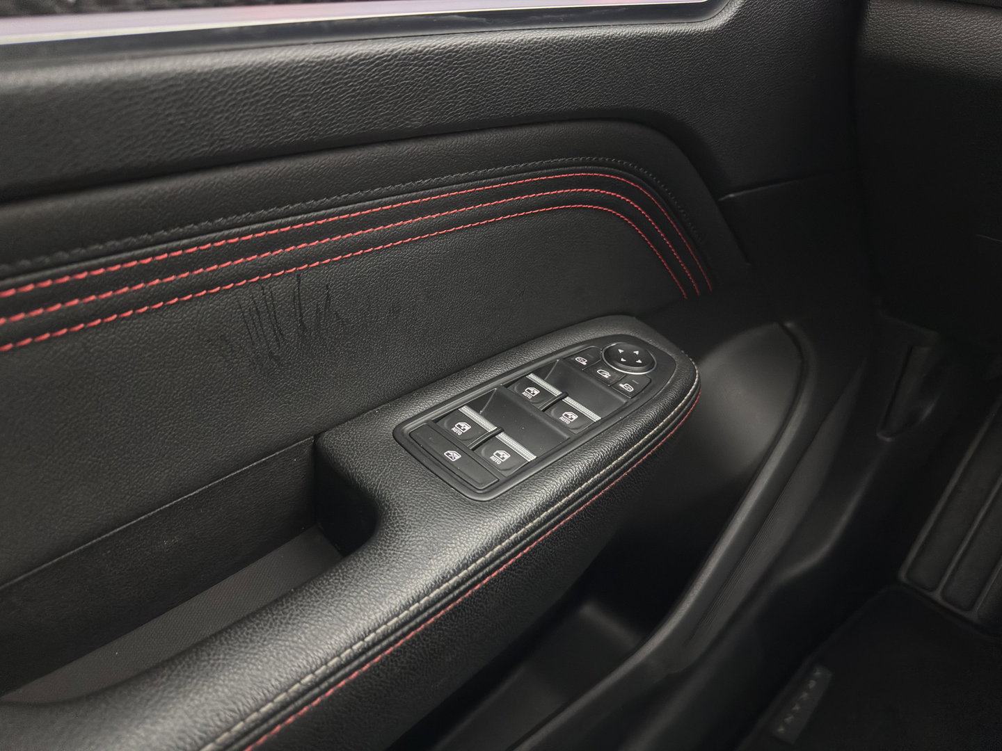 Renault Arkana 1.6 E-Tech Hybrid 145 R.S. Line (Plug-in) (INCL-BTW) Aut. *LEATHER-FABRIC | FULL-LED | BLINDSPOT | CAMERA | BOSE-SOUND | HEATED-SPORTSEATS | KEYLESS | AMBIENTLIGHT | DIGI-COCKPIT | PRIVACY-GLASS | NAVI-FULLMAP | ECC | ADAPTIVE-CRUISE