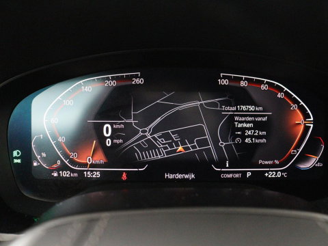 BMW 5 Serie Touring 520i High Executive Edition | Leder | Elektrische stoelen | Stoelverwarming | Cruise control | Sfeer verlichting | Carplay | Climate control | Camera | Park assist | Trekhaak