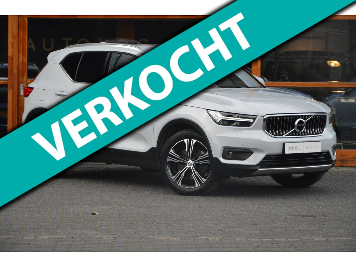 Volvo XC40 T5 Recharge Inscription | Pilot-assist | Camera | Stoelverwarming | Stuurverwarming | Volvo On Call |