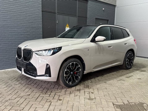 BMW X3 30e xDrive | M-Sport Pro | Trekhaak | Panoramadak | Head-up | ACC