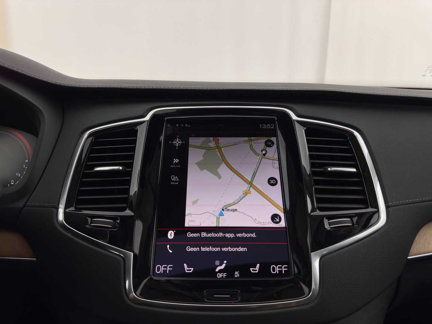 Volvo XC90 2.0 T8 Recharge AWD Inscription ExclusiveV [7-Pers.] (Plug-in) Aut. *PANO | HEAD-UP | LEATHER | FULL-LED | BOWERS&WILKINS | MEMORY-PACK | HEATED-SPORTSEATS | BLIND-SPOT | DIGI-COCKPIT | NAVI-FULLMAP | PRIVACY-GLASS | CAMERA | ECC | PDC | 20''ALU | TOWBAR