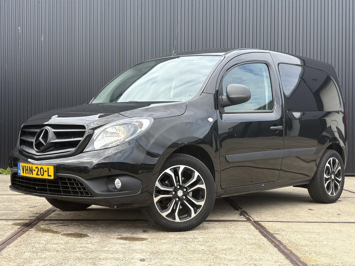 Mercedes-Benz Citan 108 CDI MARGE | Bluetooth | Schuifdeur | 17 inch LMV