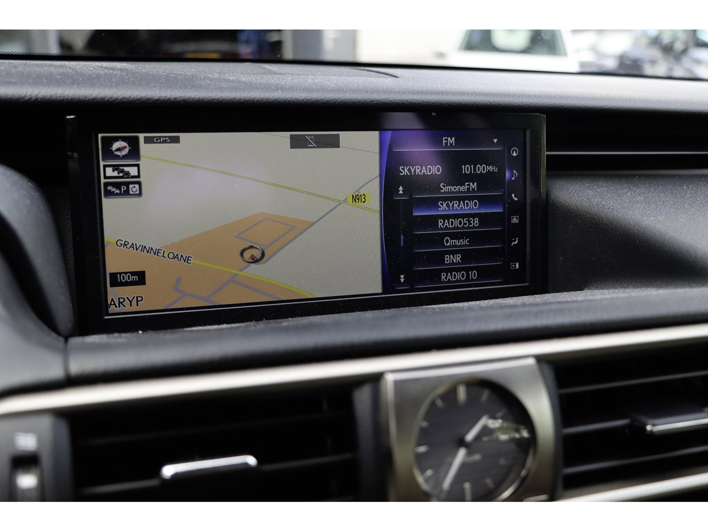 Lexus IS 300h Hybrid Luxury Line | Mark Levinson | Stoelkoeling/Verwarming | Dealeronderhouden