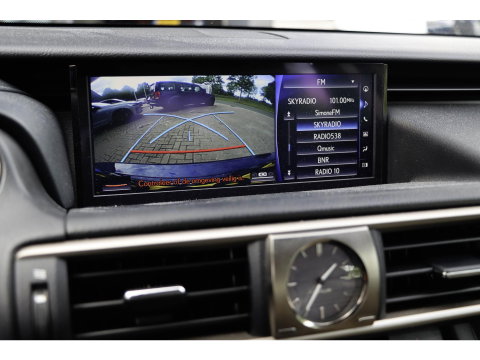 Lexus IS 300h Hybrid Luxury Line | Mark Levinson | Stoelkoeling/Verwarming | Dealeronderhouden