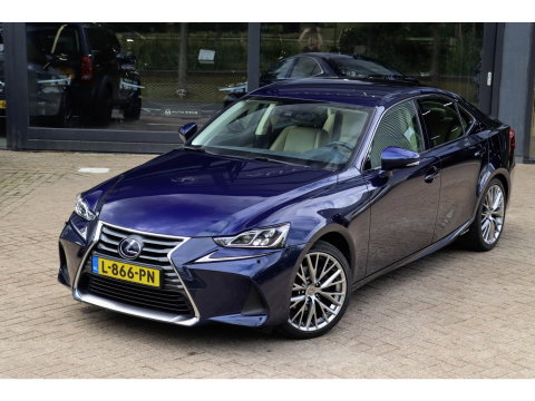 Lexus IS 300h Hybrid Luxury Line | Mark Levinson | Stoelkoeling/Verwarming | Dealeronderhouden